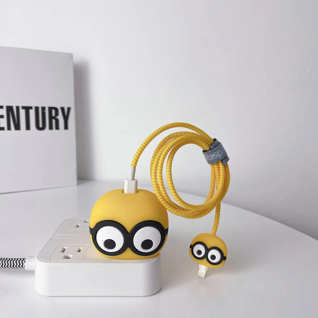 Iphone Charger Case Cover - Minions 2 - 4 Piece Set (With Wire Protector)